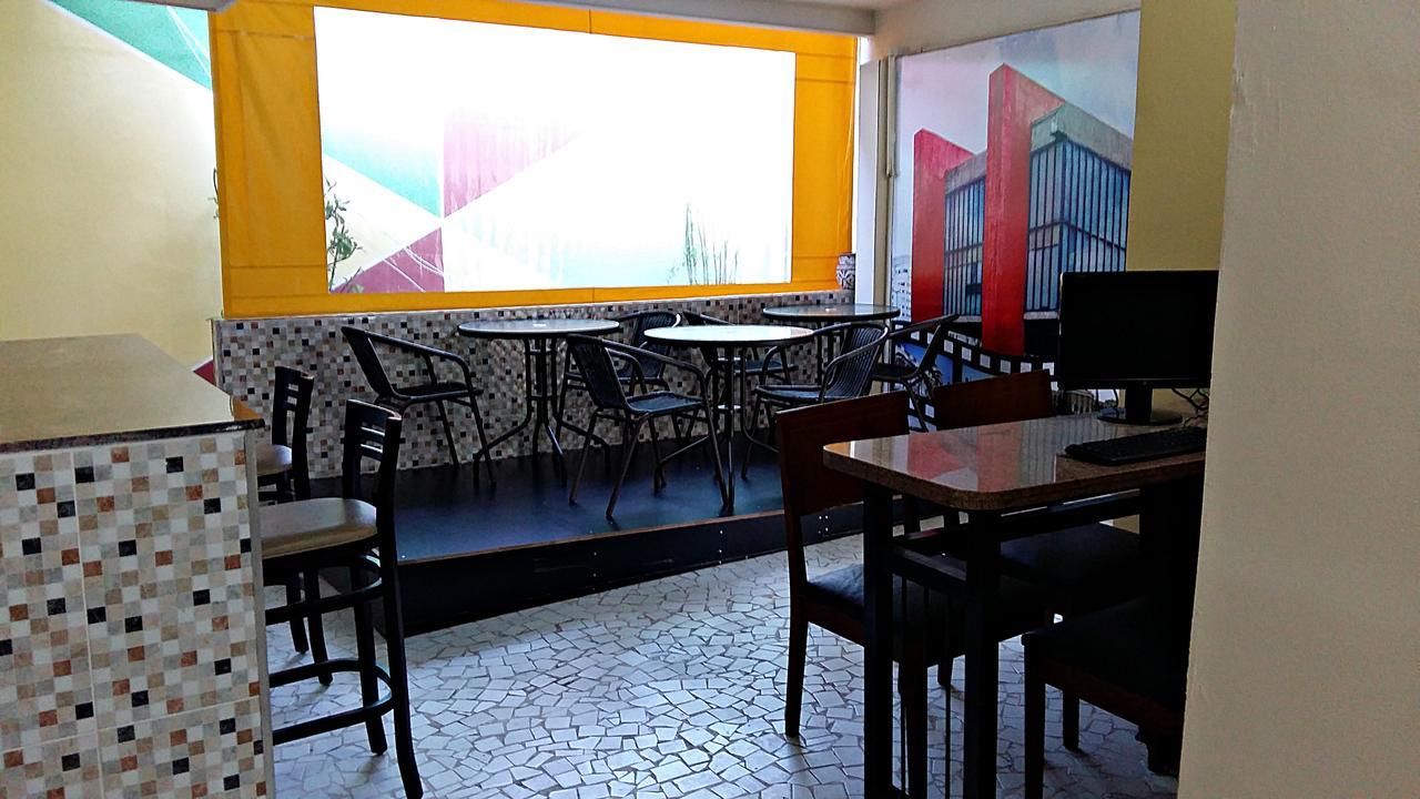Yellow House Hostel Internacional 圣保罗 外观 照片
