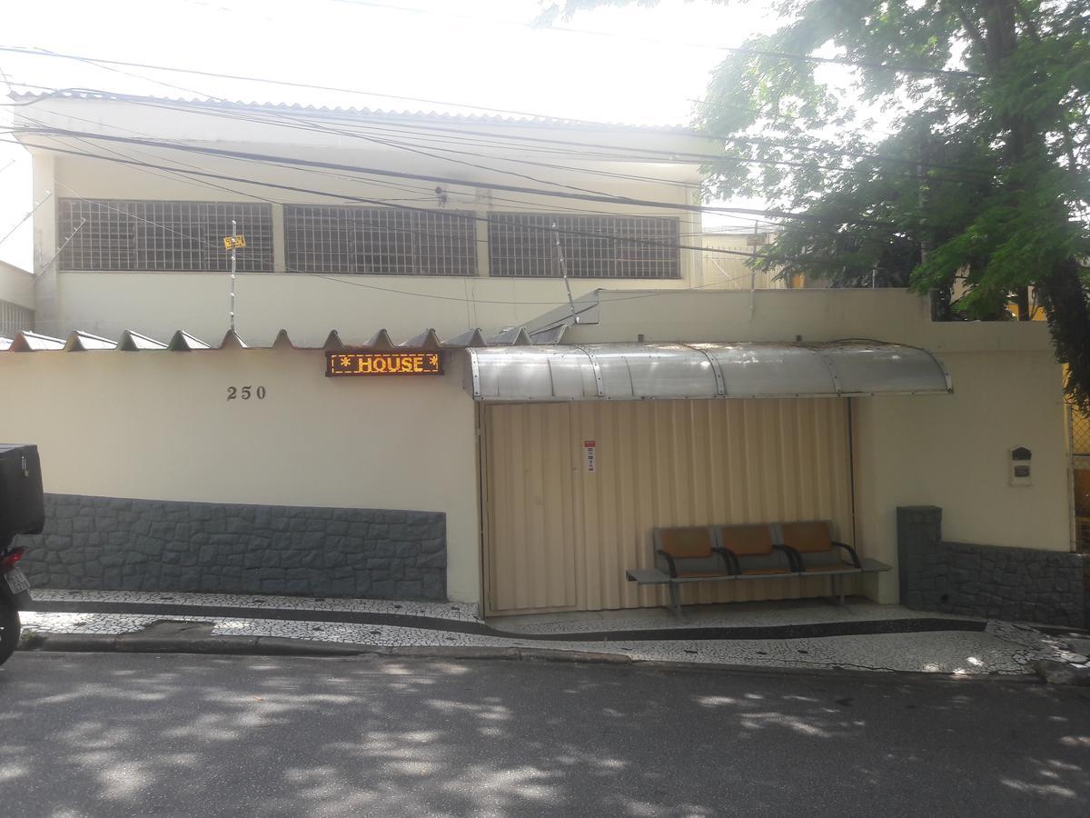 Yellow House Hostel Internacional 圣保罗 外观 照片